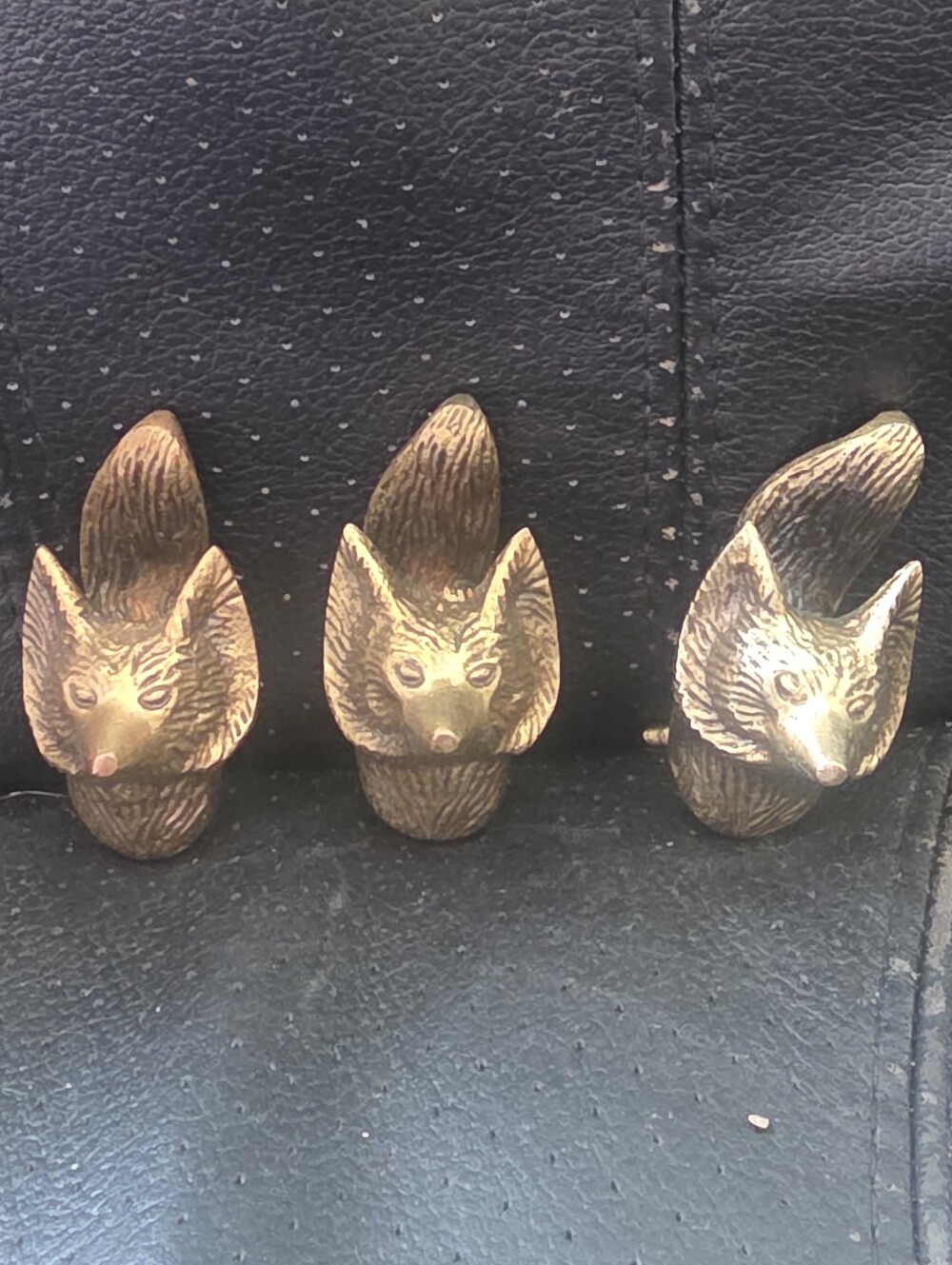3 Small Fox Head Cupboard Knobs – Solid Brass – Vintage Antique Style - Picture 2 of 3